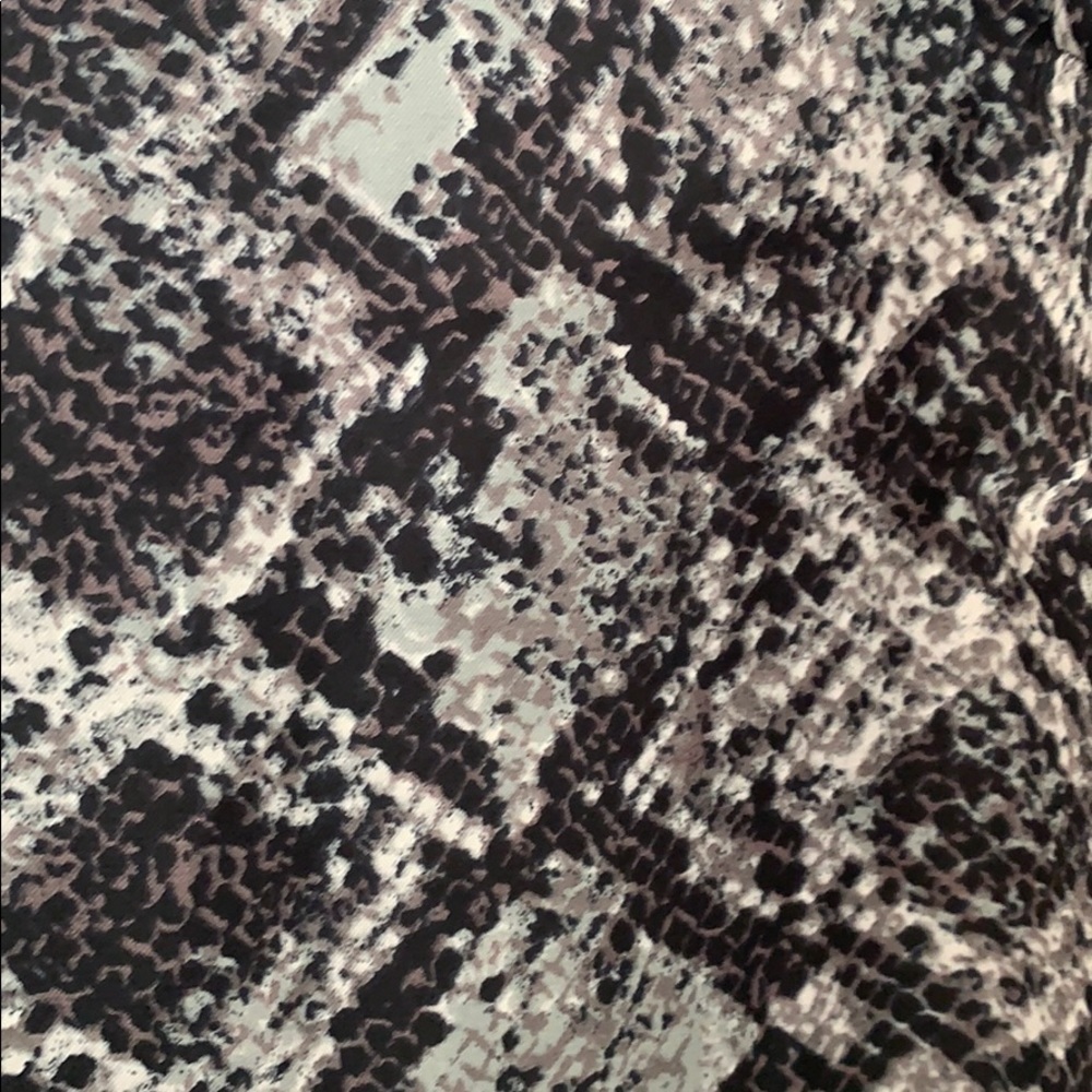 Plus Snake Print Tunic - Picture 5 of 8